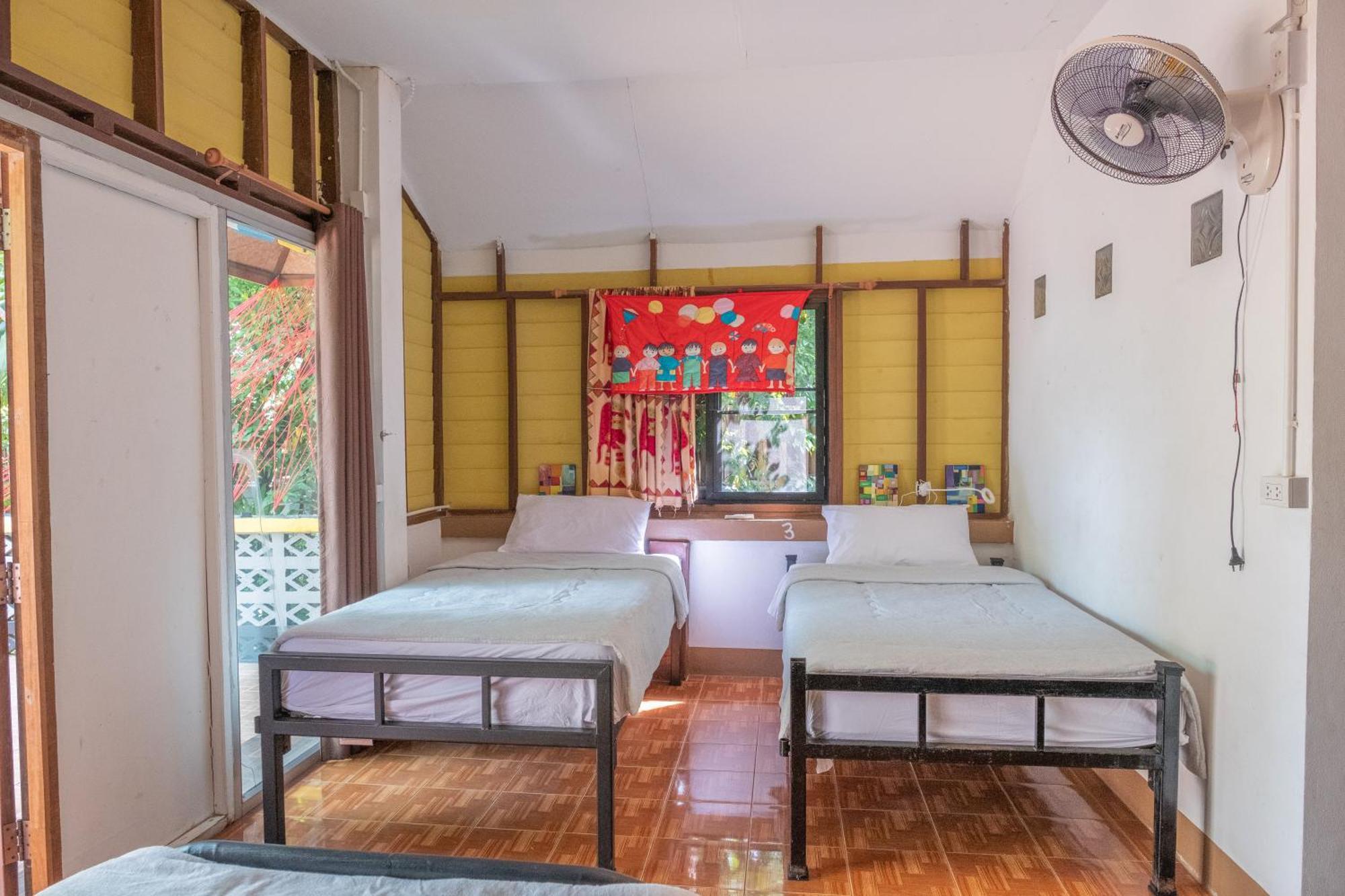 Хостел Happy House Backpackers Пай Екстер'єр фото