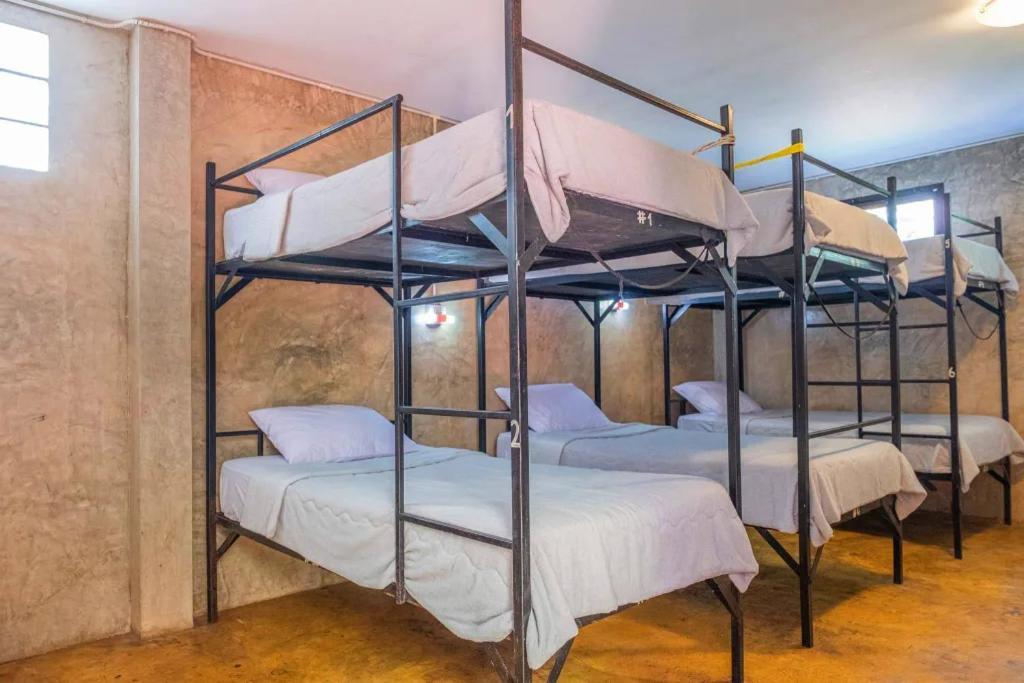 Хостел Happy House Backpackers Пай Екстер'єр фото
